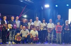 На Данима шљиве у Блацу 2025. додељене награде најуспешнијима у такмичарском делу манифестације