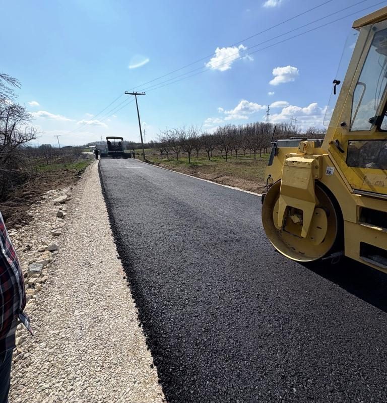 Почело асфалтирање деонице ОП-18 у Пребрези